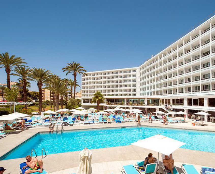 DeinTeam_Reisen_Sun_&_Fun_Pool_Cocktails_Mannschaftsfahrt_Ibiza_Hotel_Playasol_The_New_Algarb